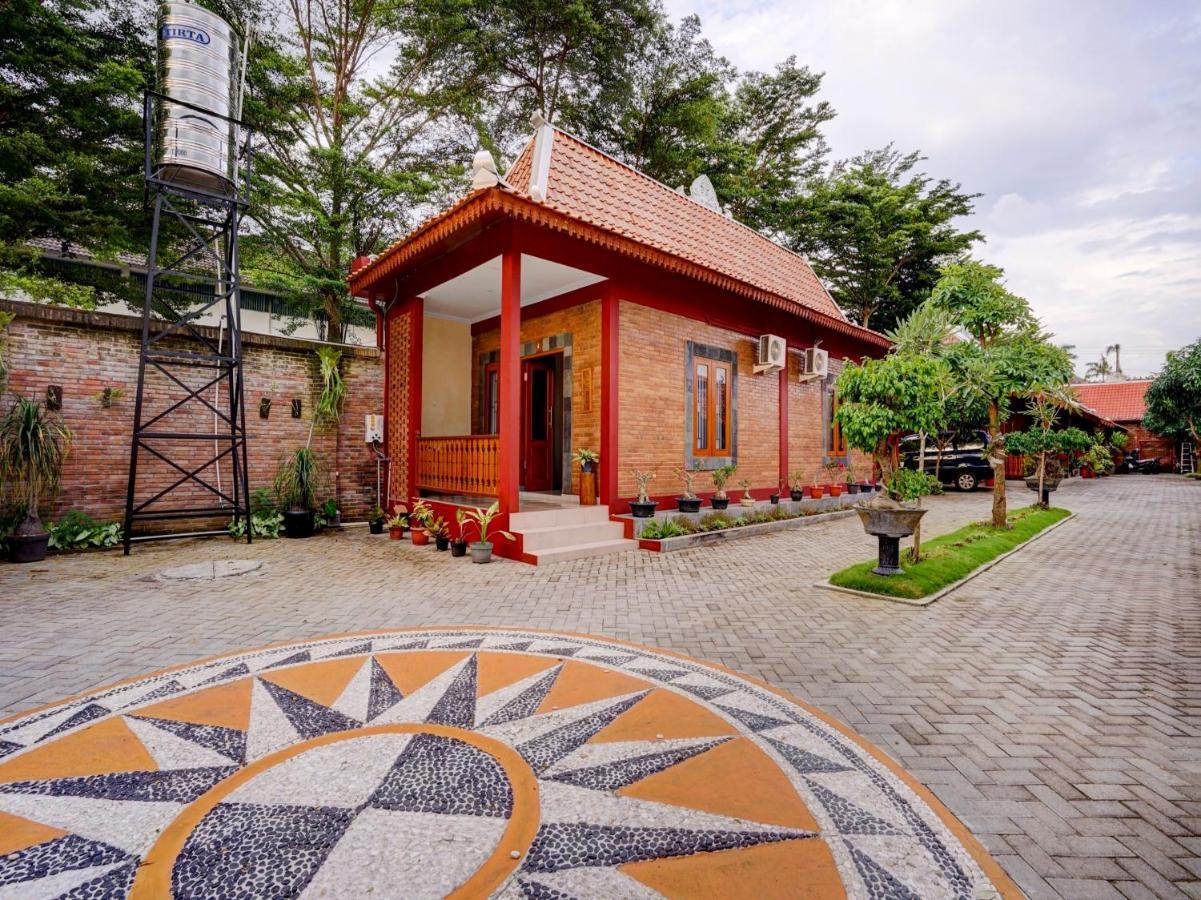 OYO 90265 Cempoko Mulyo Homestay Syariah Tugu Bagian luar foto