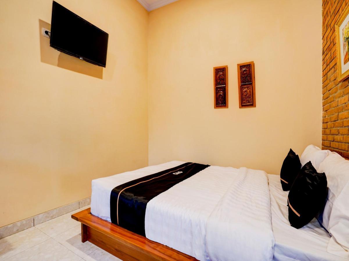 OYO 90265 Cempoko Mulyo Homestay Syariah Tugu Bagian luar foto