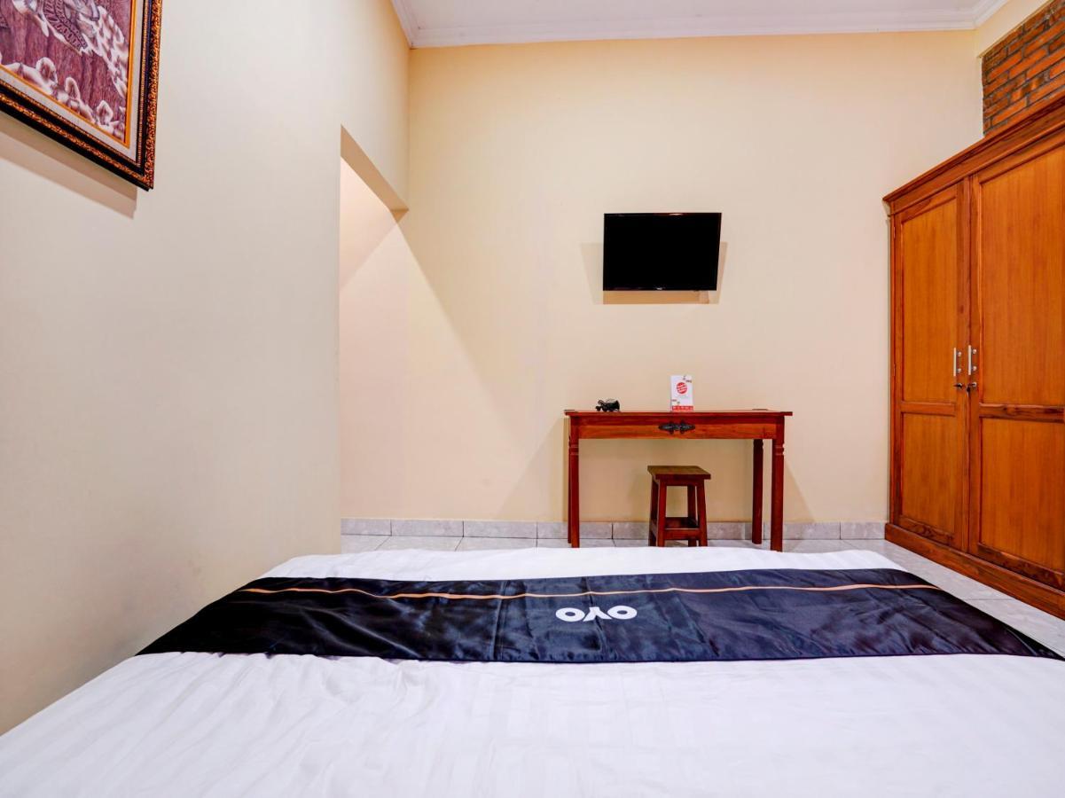 OYO 90265 Cempoko Mulyo Homestay Syariah Tugu Bagian luar foto